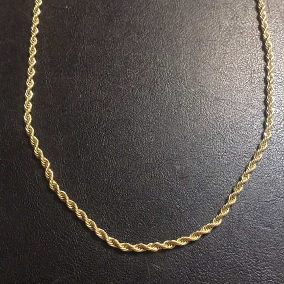 18 in gold rope Chain - Picture 1 of 5